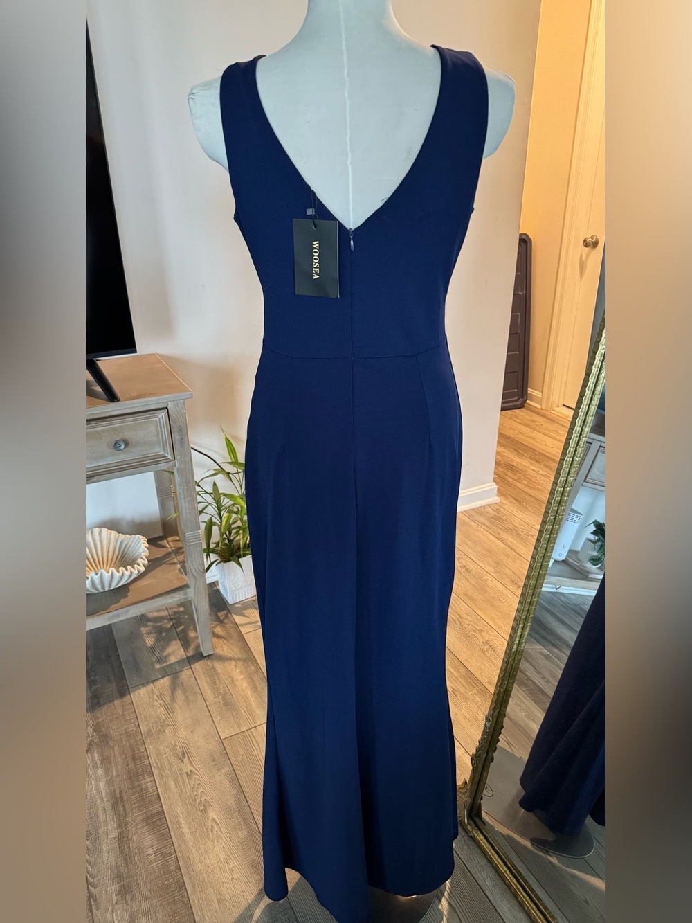 Sleeveless Navy V-Neck Maxi Dress with Side Slit - Picture 6 of 10